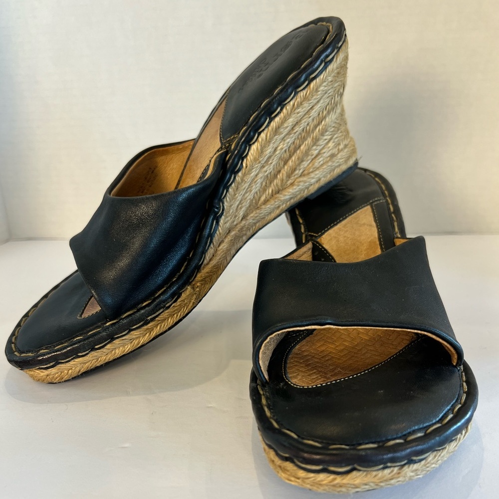 Born drilles Black Espadrilles Wedge Cushioned Leather Sandals